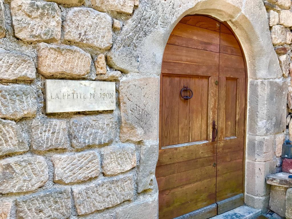 La Petite Maison Des Artistes Castelnau-Pégayrols Pokoj fotografie